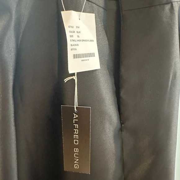 BNWT Alfred Sung Black Dress - Picture 3 of 4